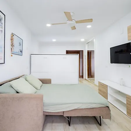 Apartment Cubo's Sea View First Line Maite Study Benalmadena